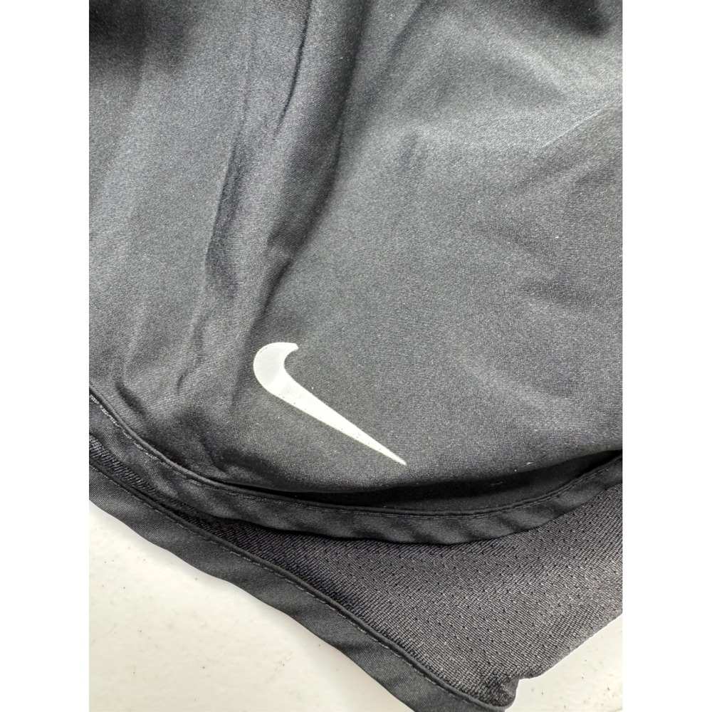Nike Dri-FIT Kids Running Shorts Black Athletic Training Size L Large - Picture 2 of 4